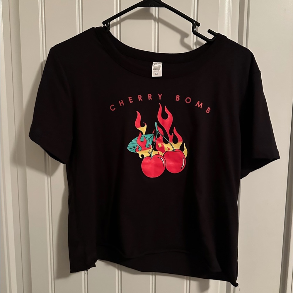Graphic crop